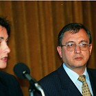 Министърът на външните работи Надежда Михайлова и главният преговарящ за членството на България в ЕС Владимир Кисьов