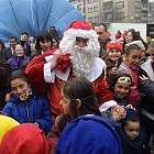 Дядо Коледа в дома за деца без родители