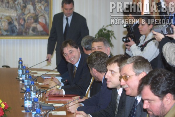 Президентът Георги Първанов се среща с икономисти и бизнесмени