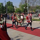 Пети май - честване пред Паметникът на незнайния воин и пред Паметника на съветската армия