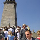 Пети май - честване пред Паметникът на незнайния воин и пред Паметника на съветската армия