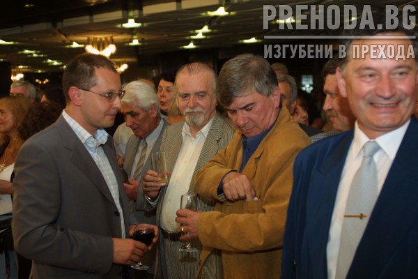 Лидерът на БСП Сергей Станишев - коктейл за 24-ти май