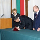 Пенчев - нов шеф на административния съд- 2004.3