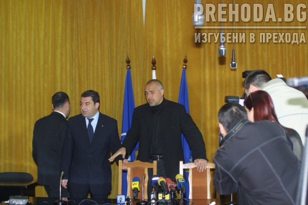 МВР-министър Лучано и Бойко Борисов среща 2004.4