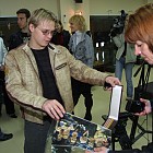 Награждаване на Албена Денкова и Максим Стависки 2004.4