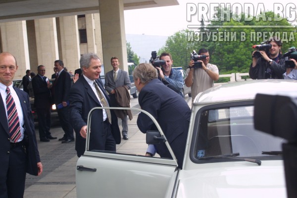 Външно министерство- среща на Соломон Паси и шефът на НАТО  2004.5