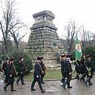 ДРУЖЕСТВО ТРАДИЦИЯ-ПОЛАГАНЕ НА ВЕНЦИ ПРЕД ДОКТОРСКИ ПАМЕТНИК 4.